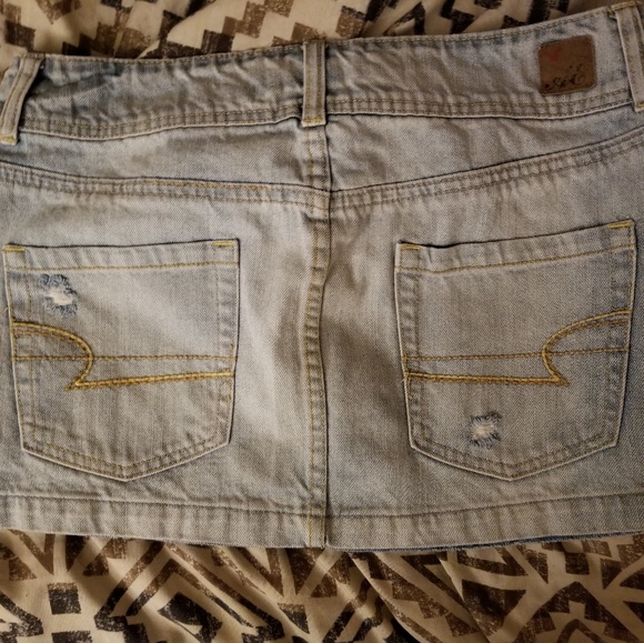 American Eagle Denim Mini Skirt - Picture 4 of 4